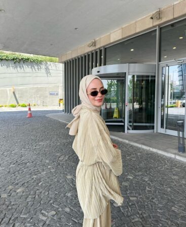 Bej Piliseli Kimono Takım