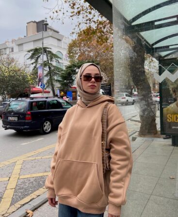 Bej Baskısız Kapüşonlu Sweatshirt