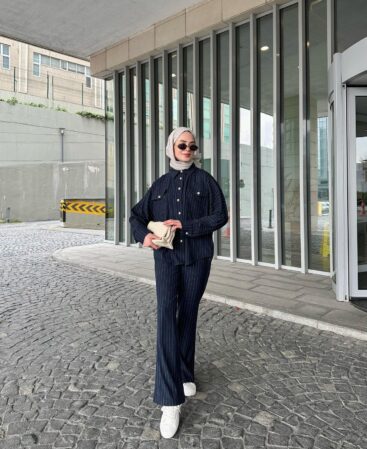 Lacivert Gold Düğmeli Gömlek Takım