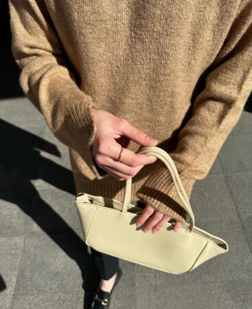 Camel Yırtmaçlı Triko