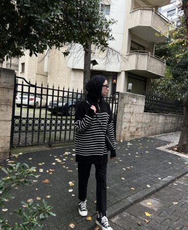 Siyah Çizgili Kazak