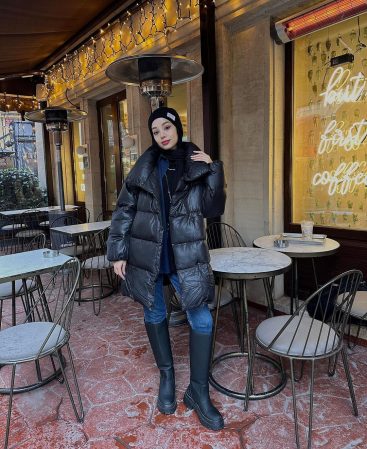 Siyah Bershka Şişme Mont