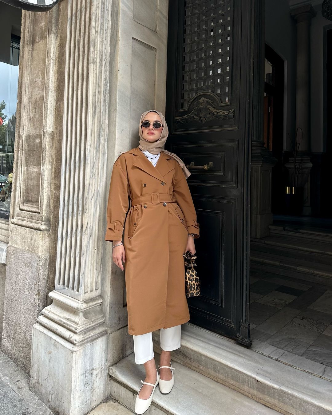 Camel Kemerli Trençkot (Oversize Kalıp)