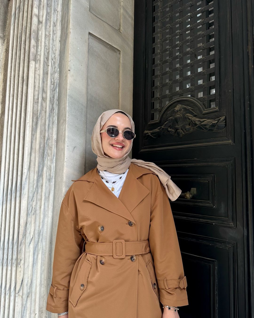 Camel Kemerli Trençkot (Oversize Kalıp)